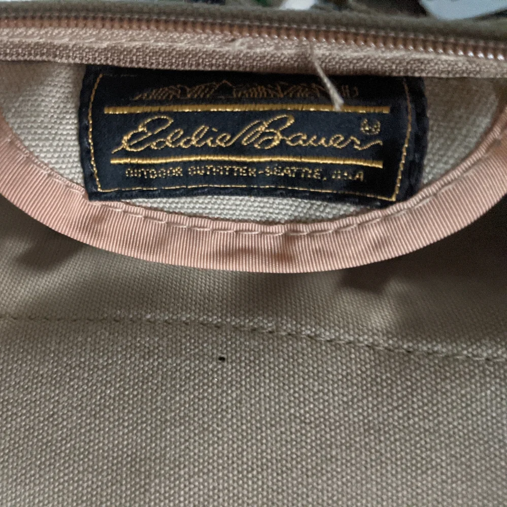 Eddie Bauer euc garment